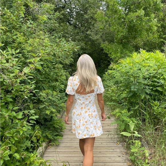 Reformation Clancie Limonada mini dress, size 2 - Picture 2 of 5